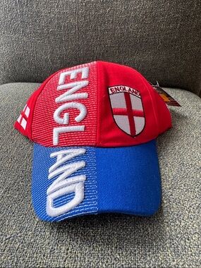 NWT England Red & Blue Baseball Cap with Crest